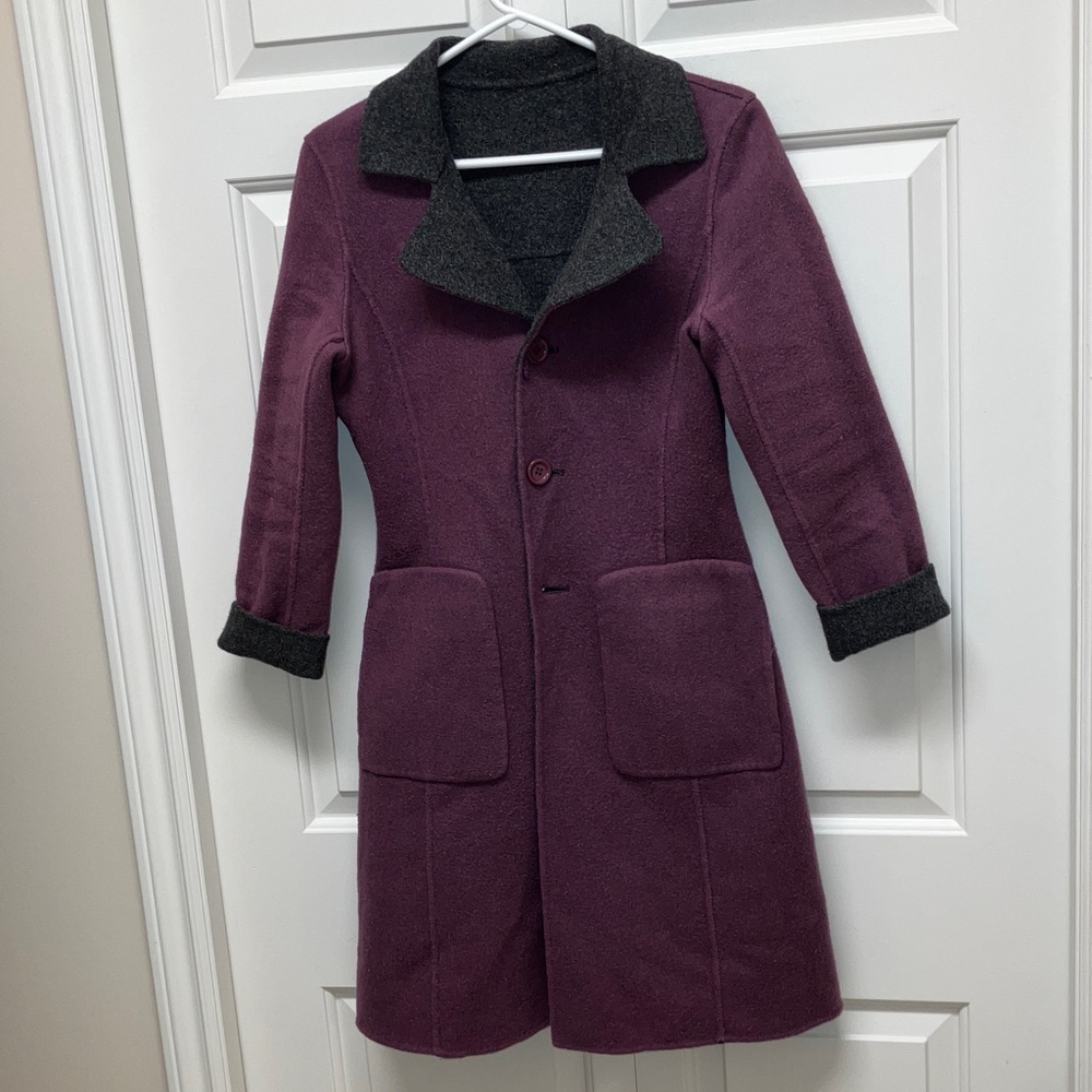 Reversible Vintage wool coat in gray and burgundy, fitted, French designer, M